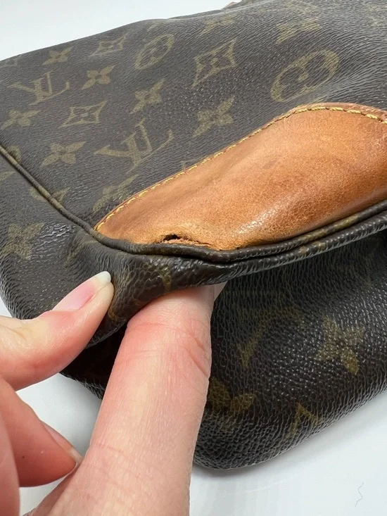 Louis Vuitton LV Shoulder Bag Boulogne 30 Brown Monogram - Picture 8 of 16